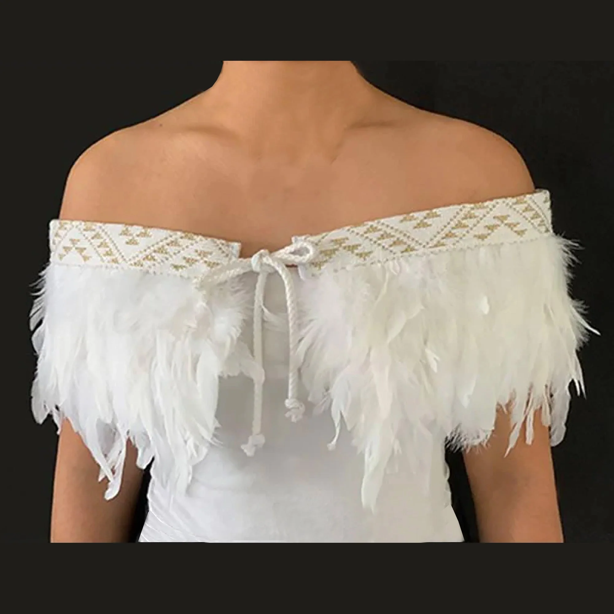 Beautiful Māori White Wedding Korowai Cape