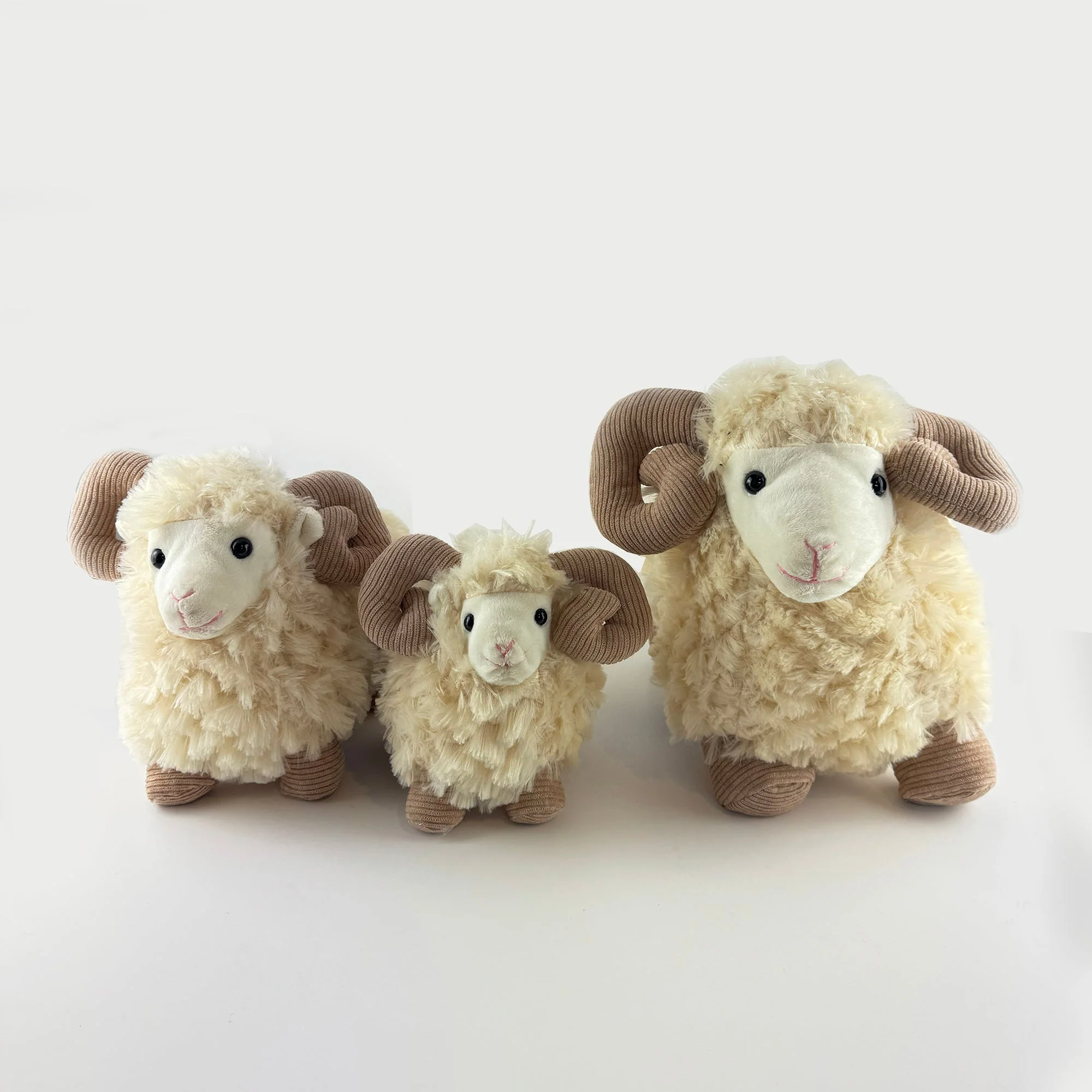 Champion NZ Ram Sheep Toy - Image 3
