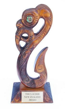 Large Maori Fish Hook Trophy - Image 2