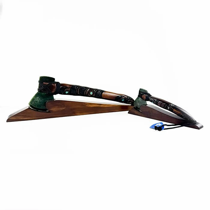 Māori Axe Toki Kaka Poto with Greenstone Head - Image 2
